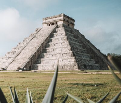 What You Need To Know About The Ancient Mayan Ruins